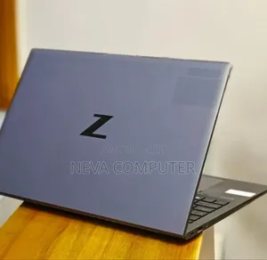 New Laptop HP ZBook Firefly 15 G7 16GB Intel Core I7 SSD 512GB