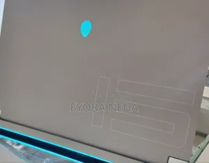 New Laptop Alienware M15 R3 32GB Intel Core I9 SSD 1T