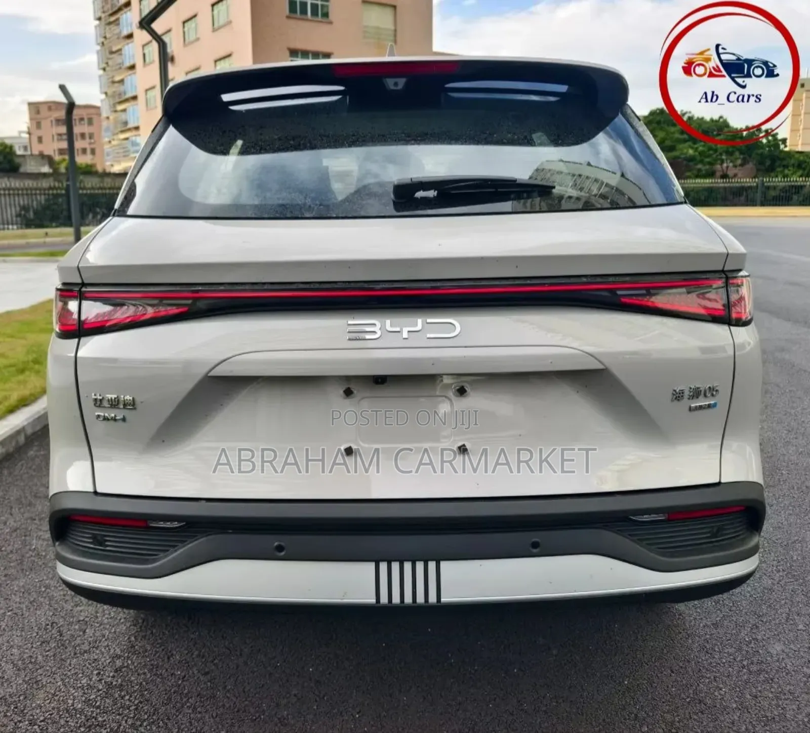 New BYD Seal DM-i 2025 White