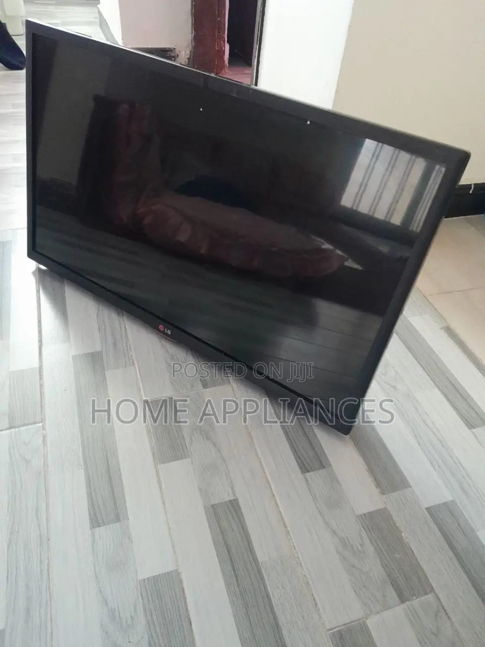 Lg 32ln5130 – 32” Led Tv (For Repair / Parts)