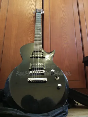 Photo - Esp LTD Ec-10 Solidbody Electric Guitar