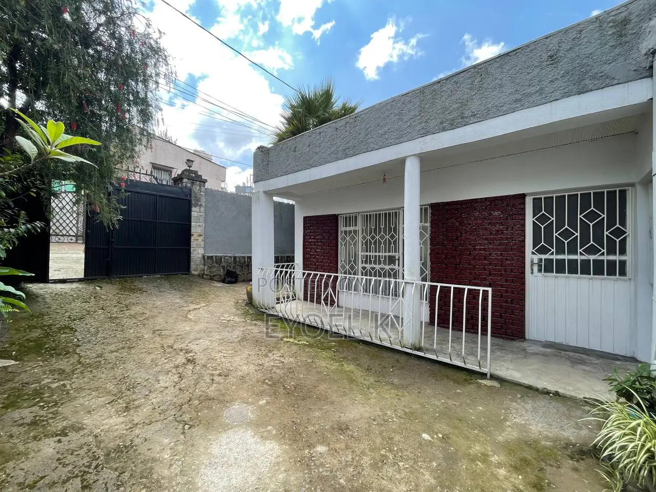 2bdrm House in Addis Ketema for sale