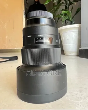Photo - Urgent Canon Sigma Ef Prime Lens