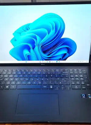 New Laptop LG Gram 15.6 16GB Intel Core I7 SSD 512GB