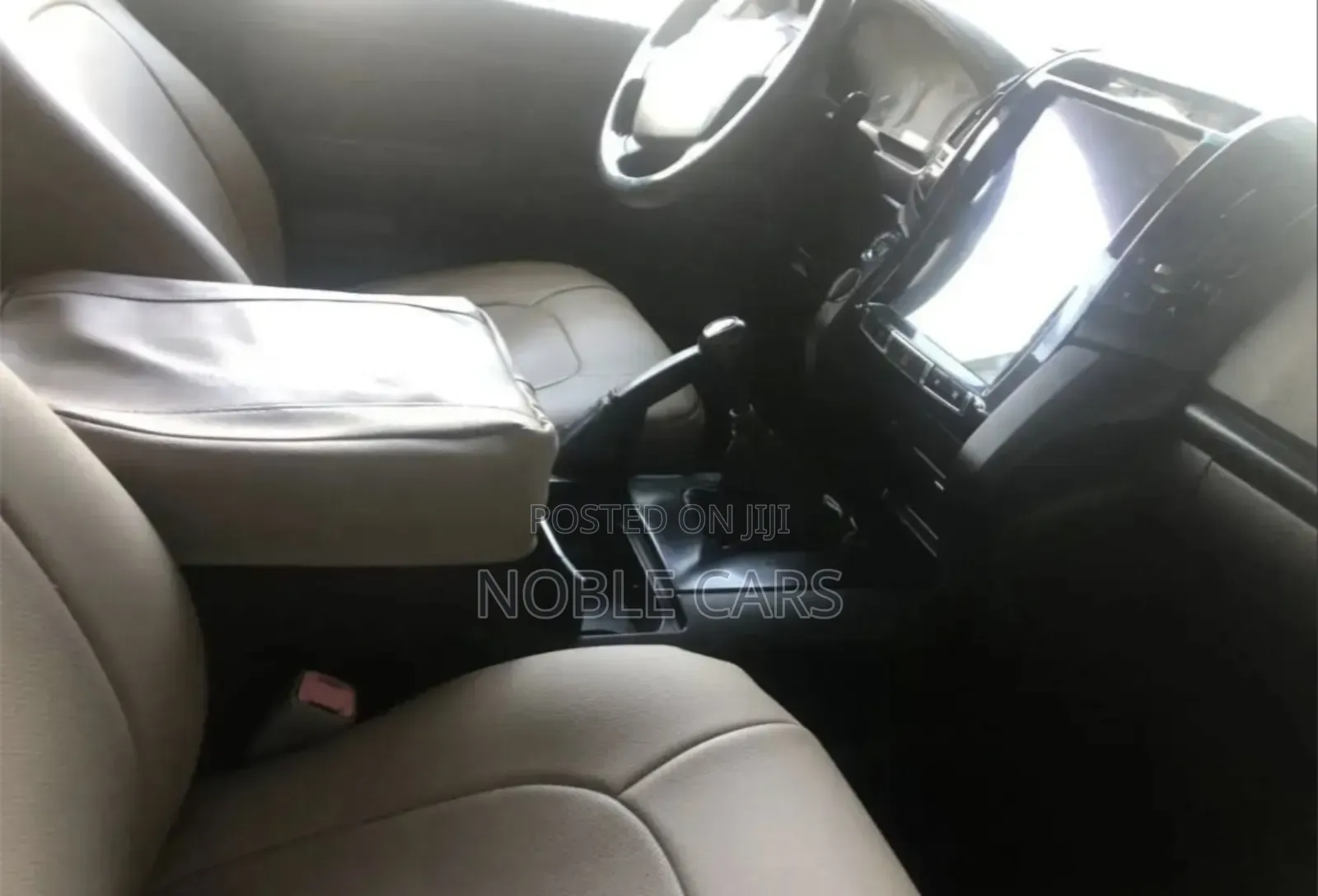 Toyota Land Cruiser 2009 Silver