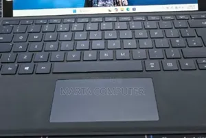 New Laptop Microsoft Surface Pro 7 8GB Intel Core I5 SSD 256GB