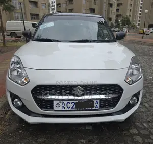 Photo - Suzuki Swift 2022 White
