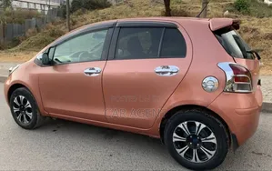 Toyota Yaris 2010 Ivory