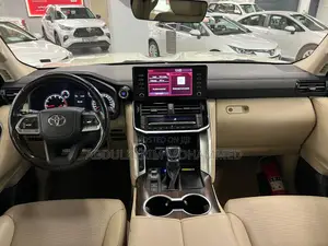 New Toyota Land Cruiser LC300 2023 White