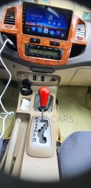 Toyota Fortuner 2008 Silver