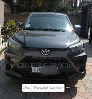 Photo - Toyota Raize 2022 Gray