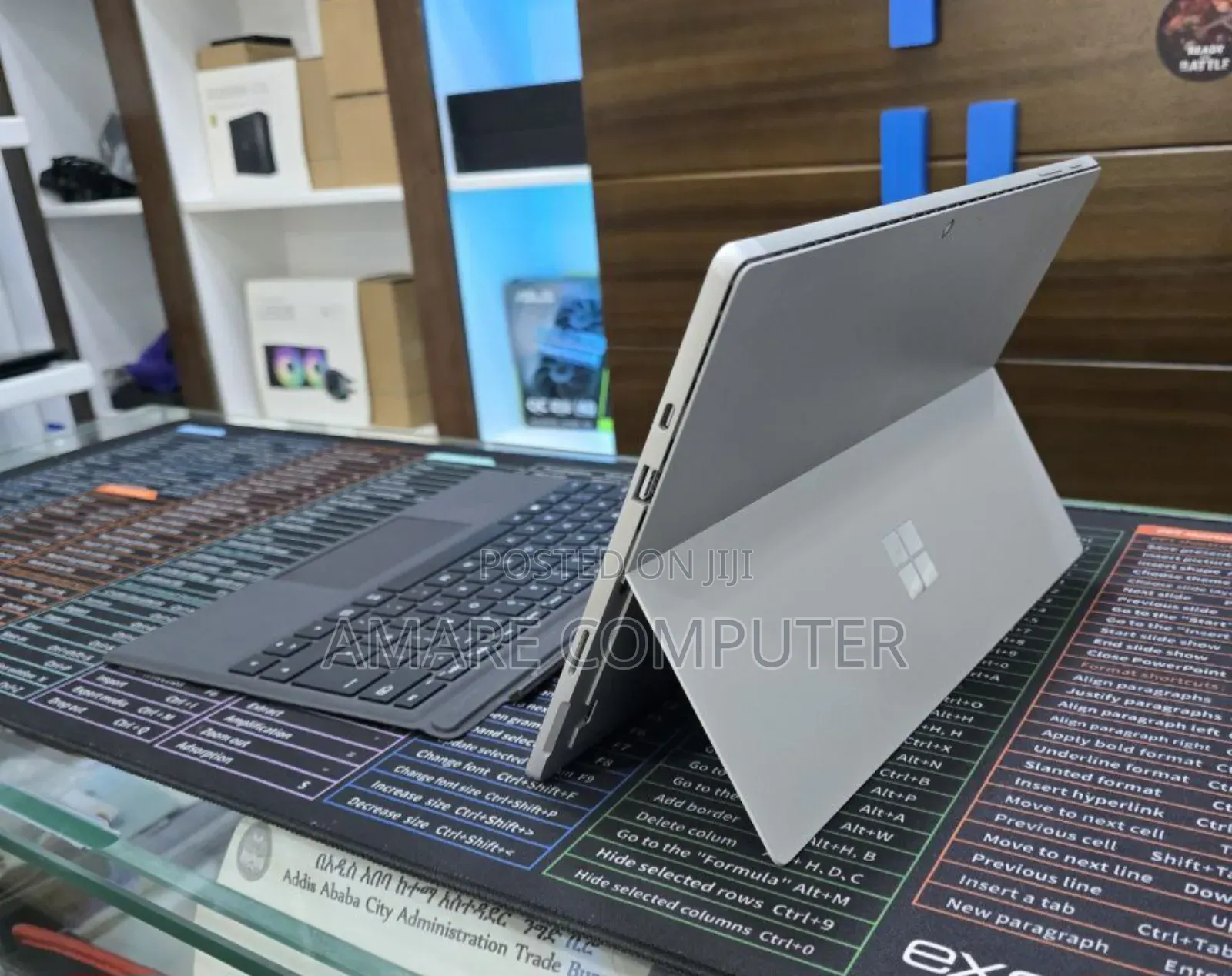 New Laptop Microsoft Surface Pro 7 8GB Intel Core I5 SSD 256GB