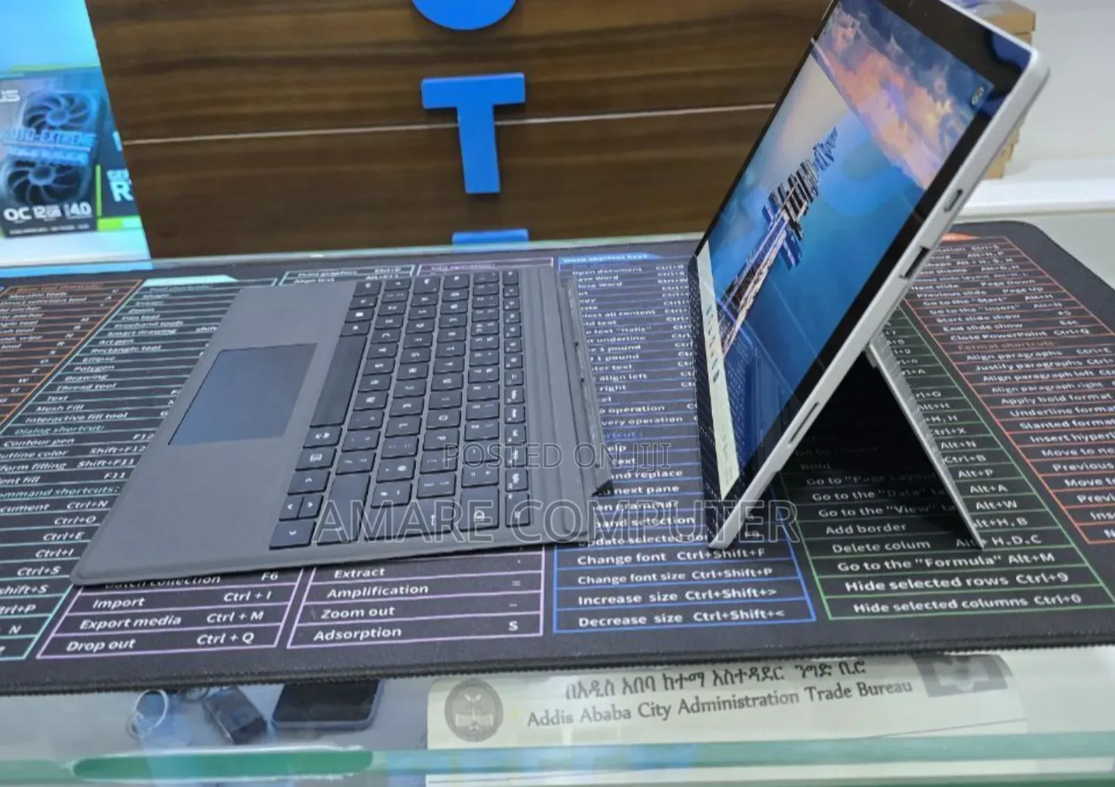 New Laptop Microsoft Surface Pro 7 8GB Intel Core I5 SSD 256GB