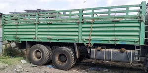 2012 Iveco ኦባማ ከነተሳቢው መስፍን በመስፍን