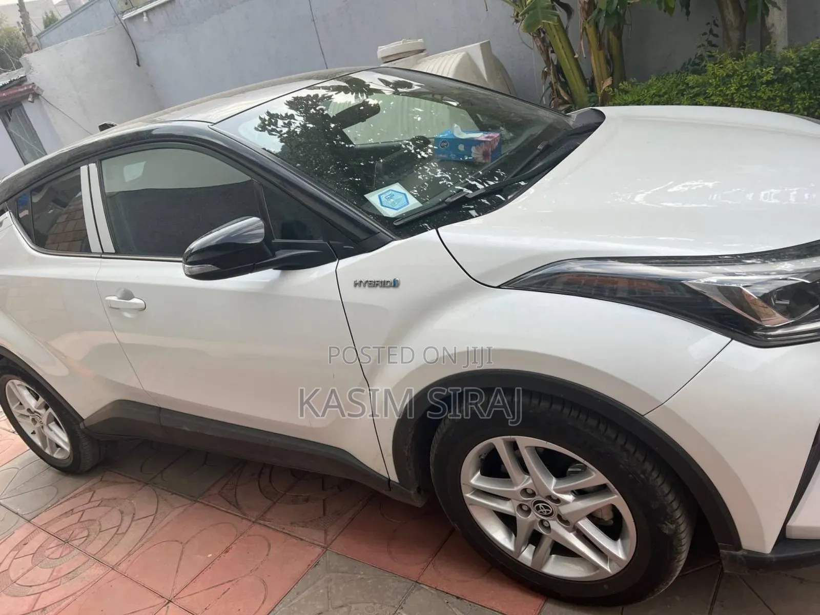 Toyota C-HR 2024 White