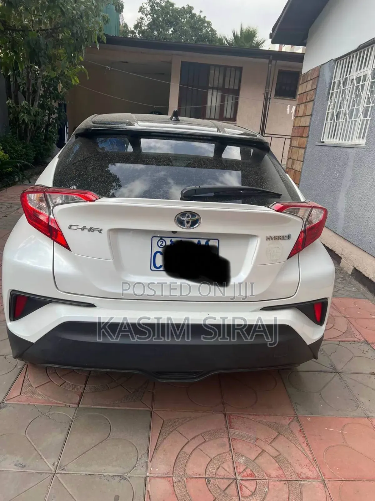 Toyota C-HR 2024 White
