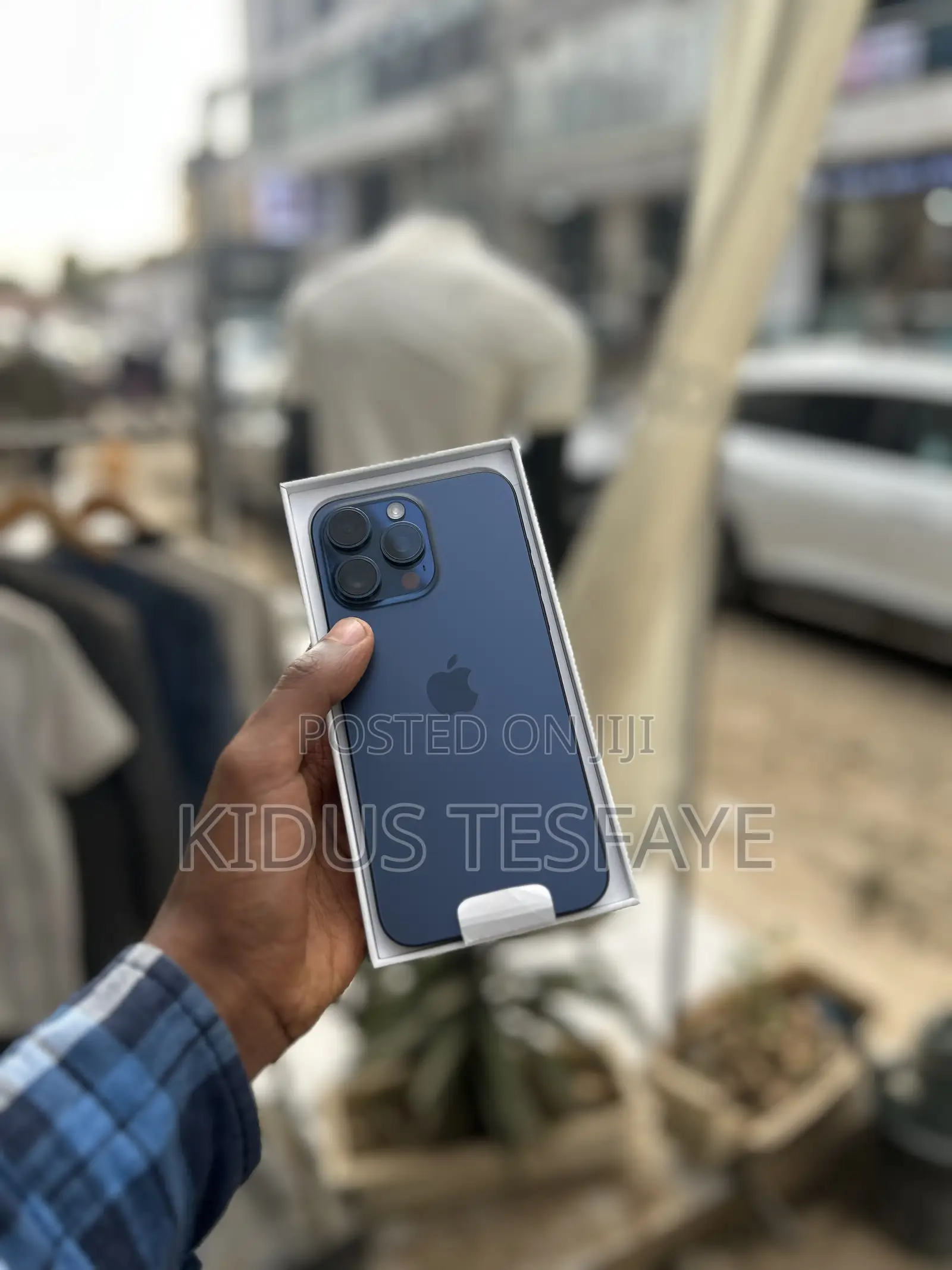 New Apple iPhone 15 Pro Max 512 GB Blue