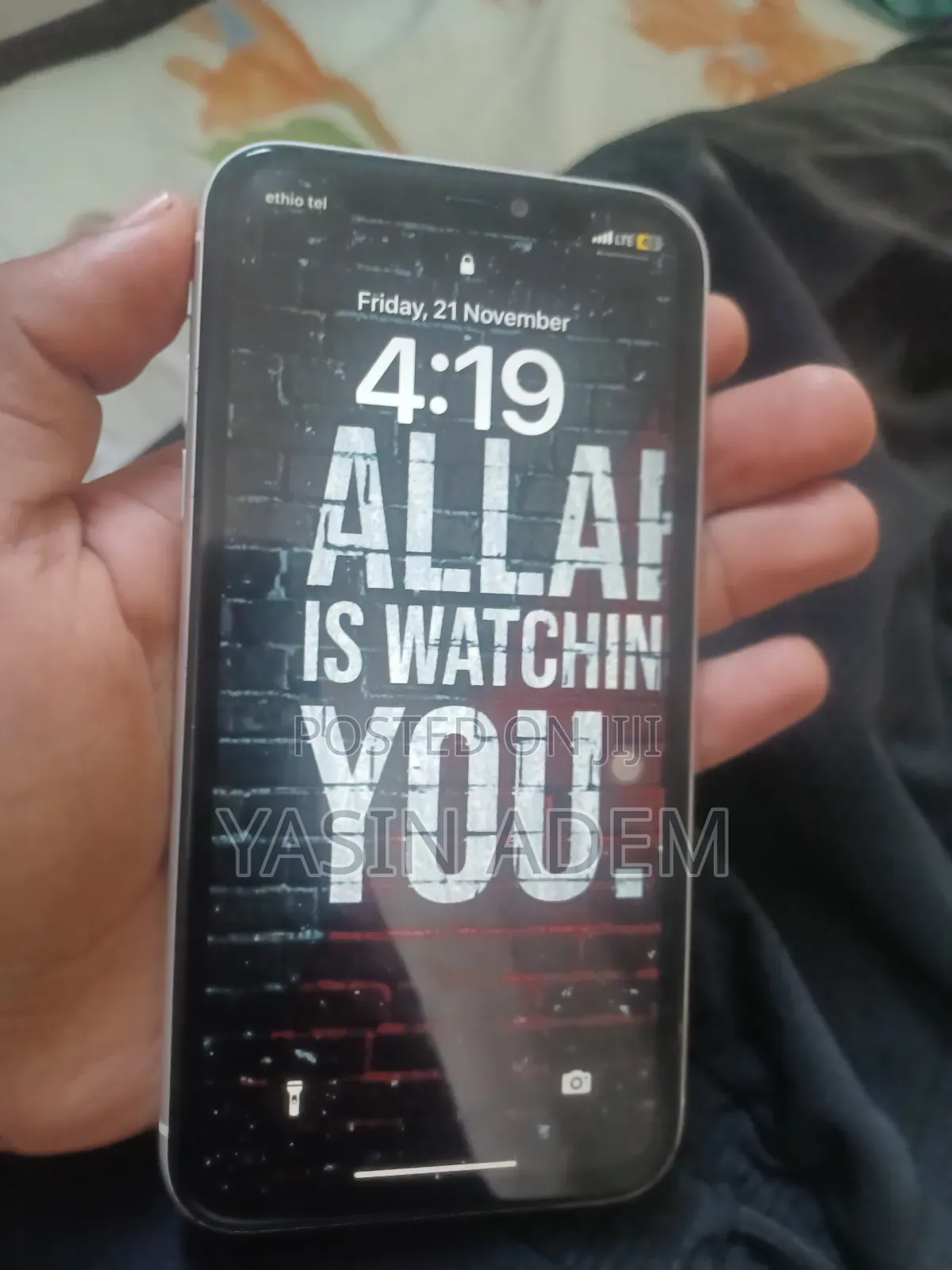 Apple iPhone 11 64 GB White