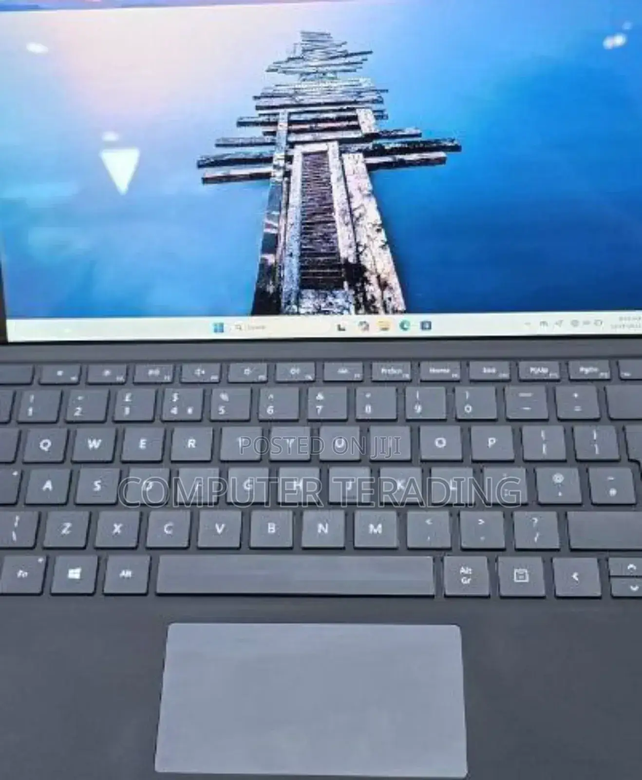 New Laptop Microsoft Surface Pro 7 8GB Intel Core I5 SSD 256GB