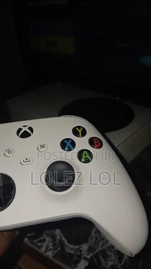 Photo - Xbox Series S