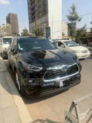 Toyota Highlander Hybrid 2024 Black