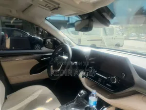 Toyota Highlander Hybrid 2024 Black