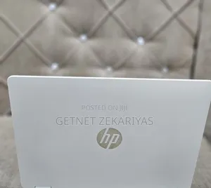 New Laptop HP OmniBook 5 Flip 16GB Intel Core 5 SSD 512GB