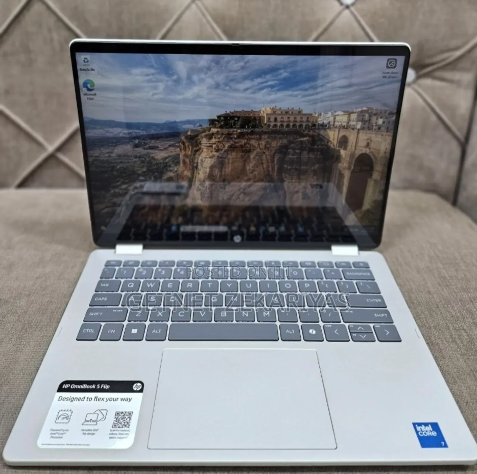 New Laptop HP OmniBook 5 Flip 16GB Intel Core 5 SSD 512GB