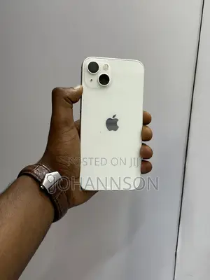 Photo - Apple iPhone 13 256 GB White