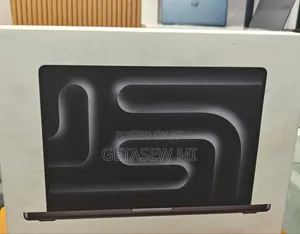 New Laptop Apple Macbook Pro 2025 M5 14-Inch 16GB Apple M5 SSD 512GB