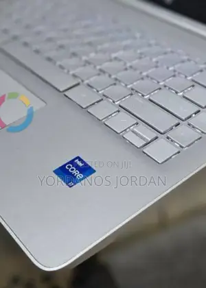 New Laptop HP Stream Notebook 8GB Intel Core i7 SSD 512GB