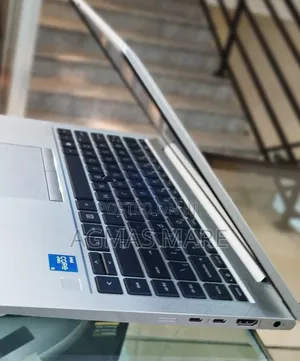 New Laptop HP EliteBook 840 G8 16GB Intel Core I5 SSD 512GB