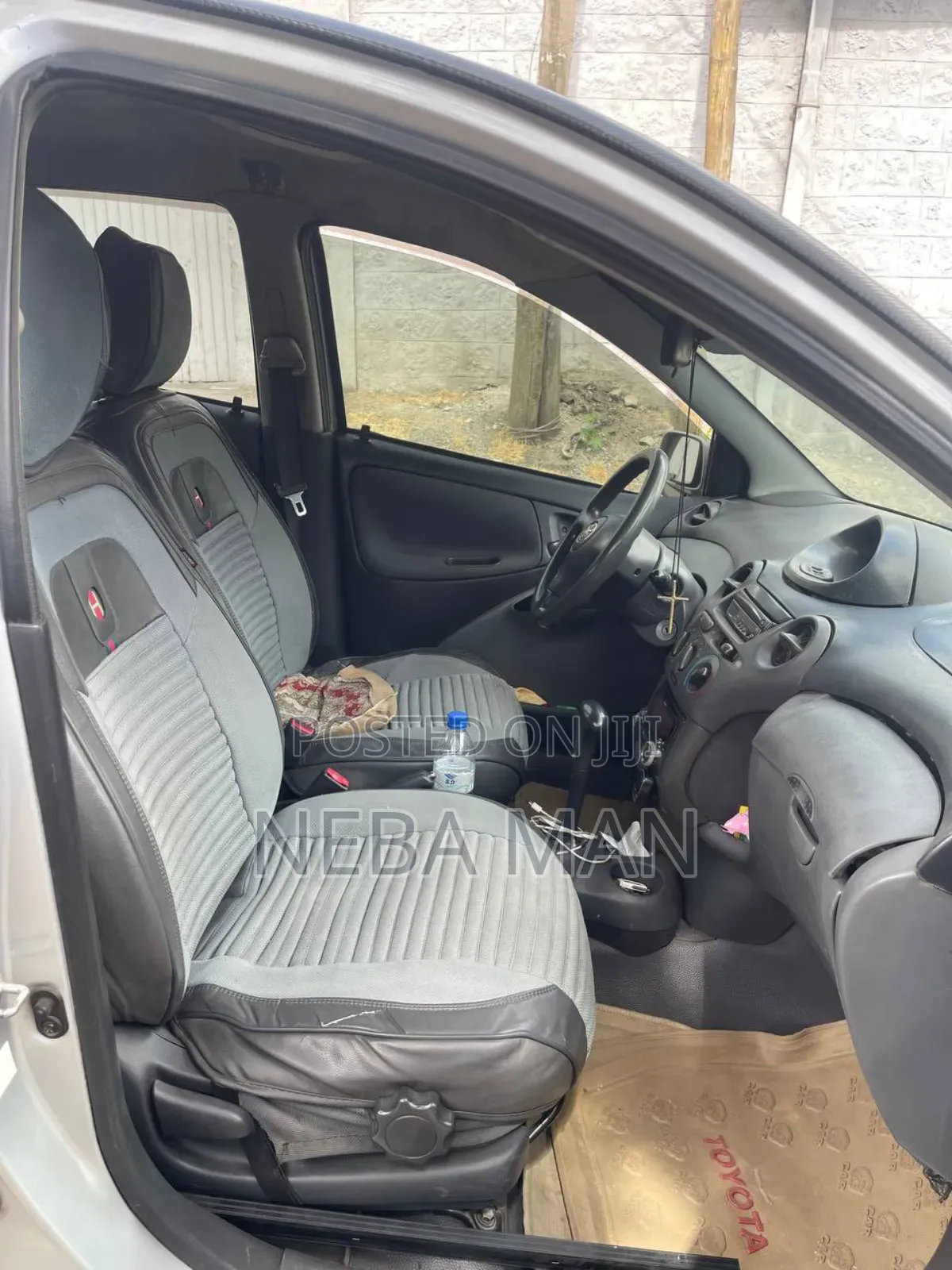 Toyota Vitz 1.0 FWD 5dr 2002 Silver