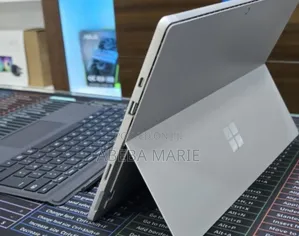 New Laptop Microsoft Surface Pro 7 8GB Intel Core I5 SSD 256GB