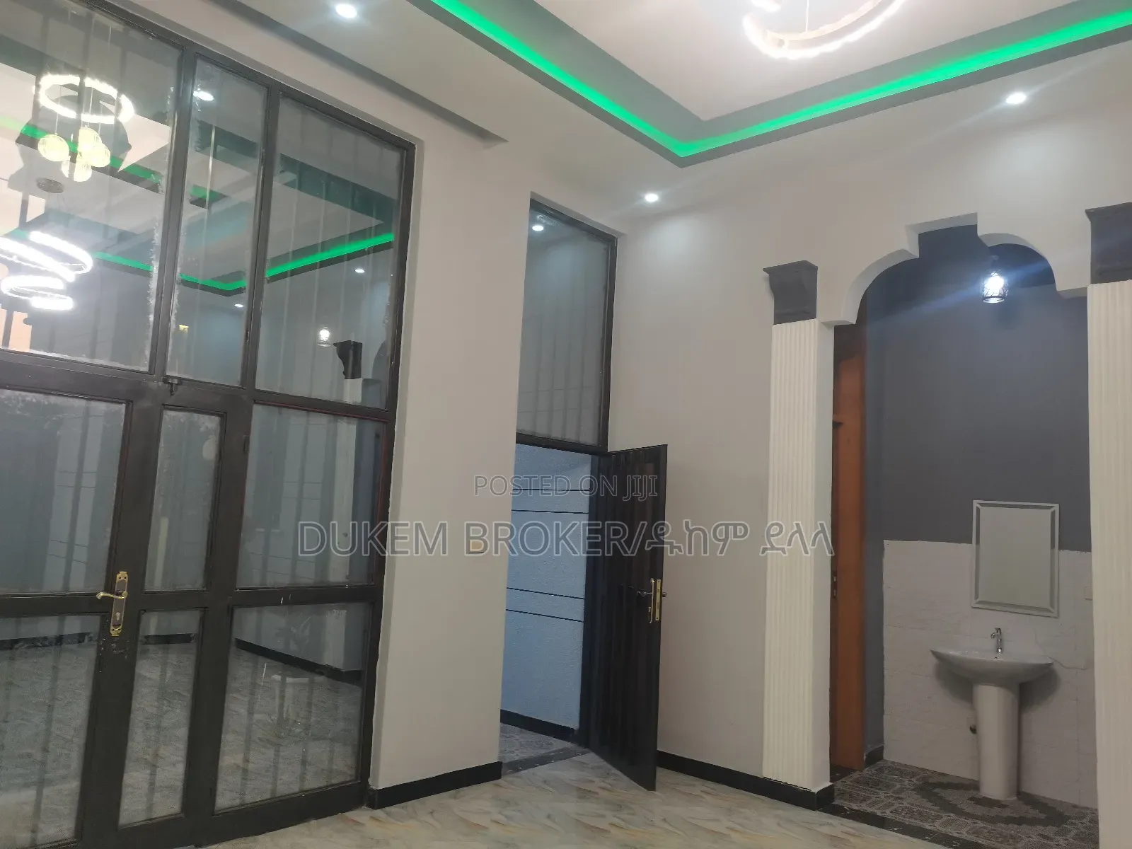 Furnished 3bdrm House in Bank Area, East Shewa for sale