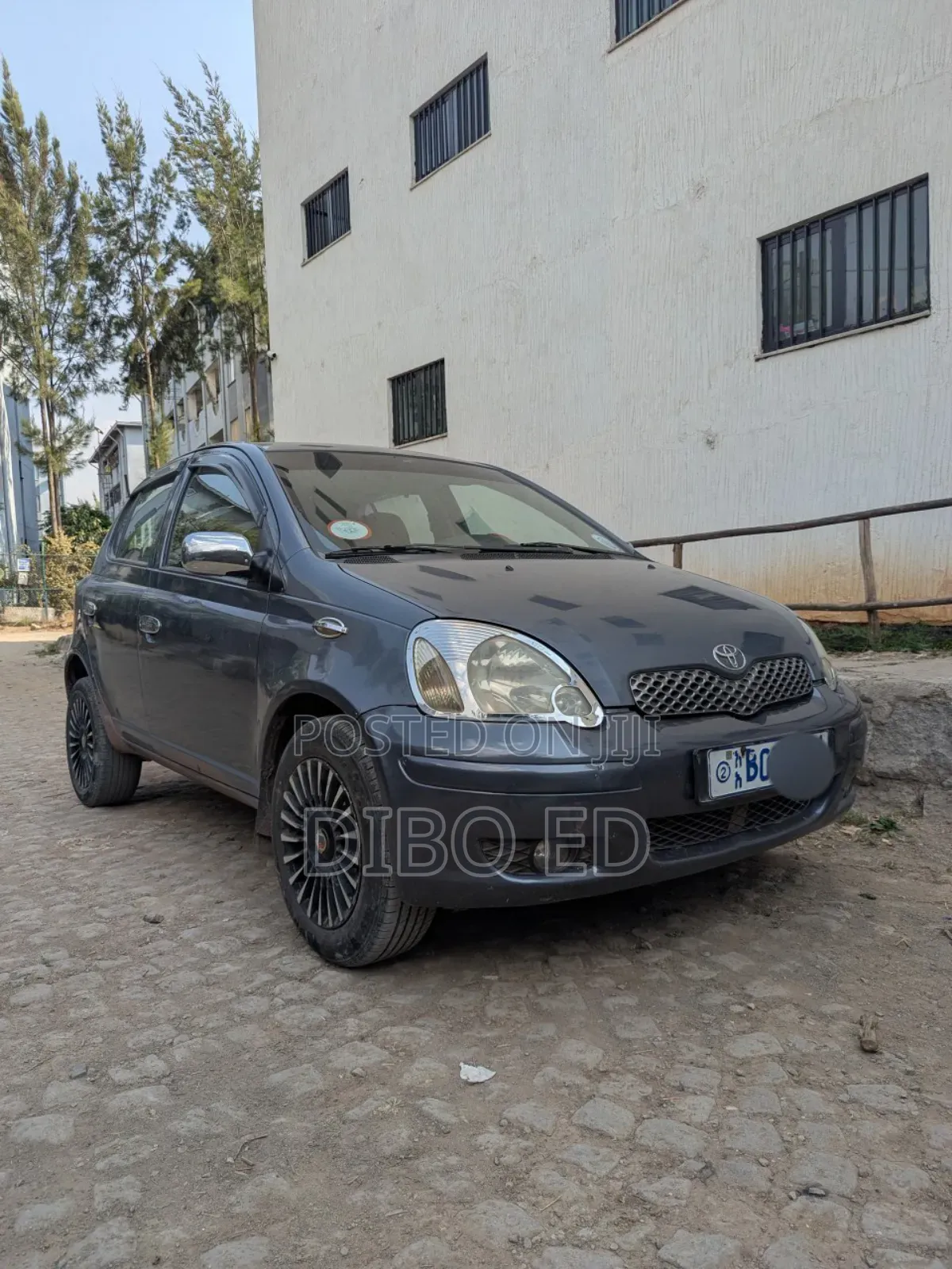 Toyota Yaris 1.0 Eco 2004 Gray