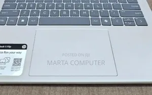 New Laptop HP OmniBook 5 14" 16GB Intel Core I7 SSD 512GB