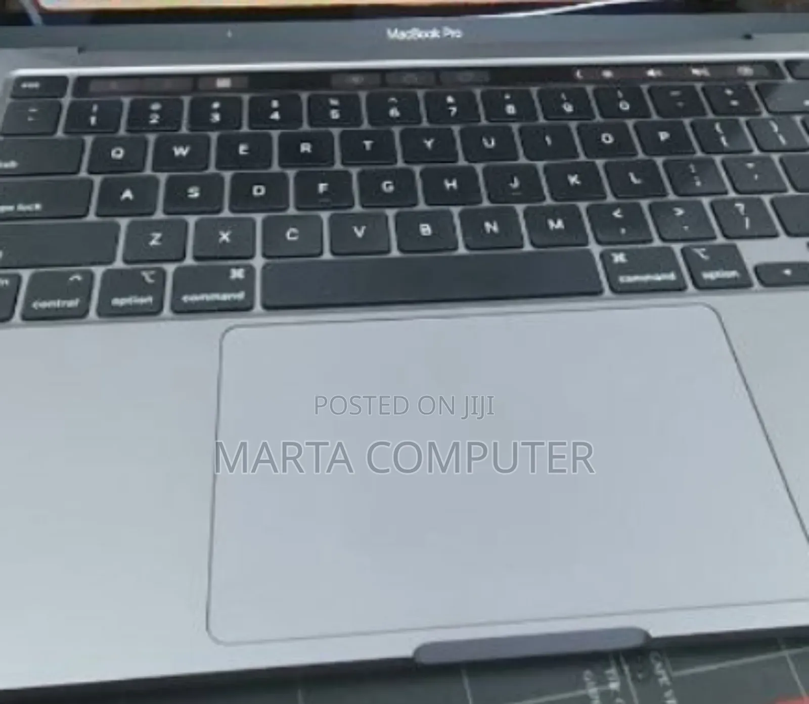 New Laptop Apple MacBook Pro 8GB Apple M2 SSD 256GB