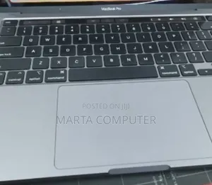 Photo - New Laptop Apple MacBook Pro 8GB Apple M2 SSD 256GB