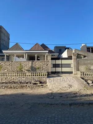 4bdrm Villa in Villa, Bole for rent