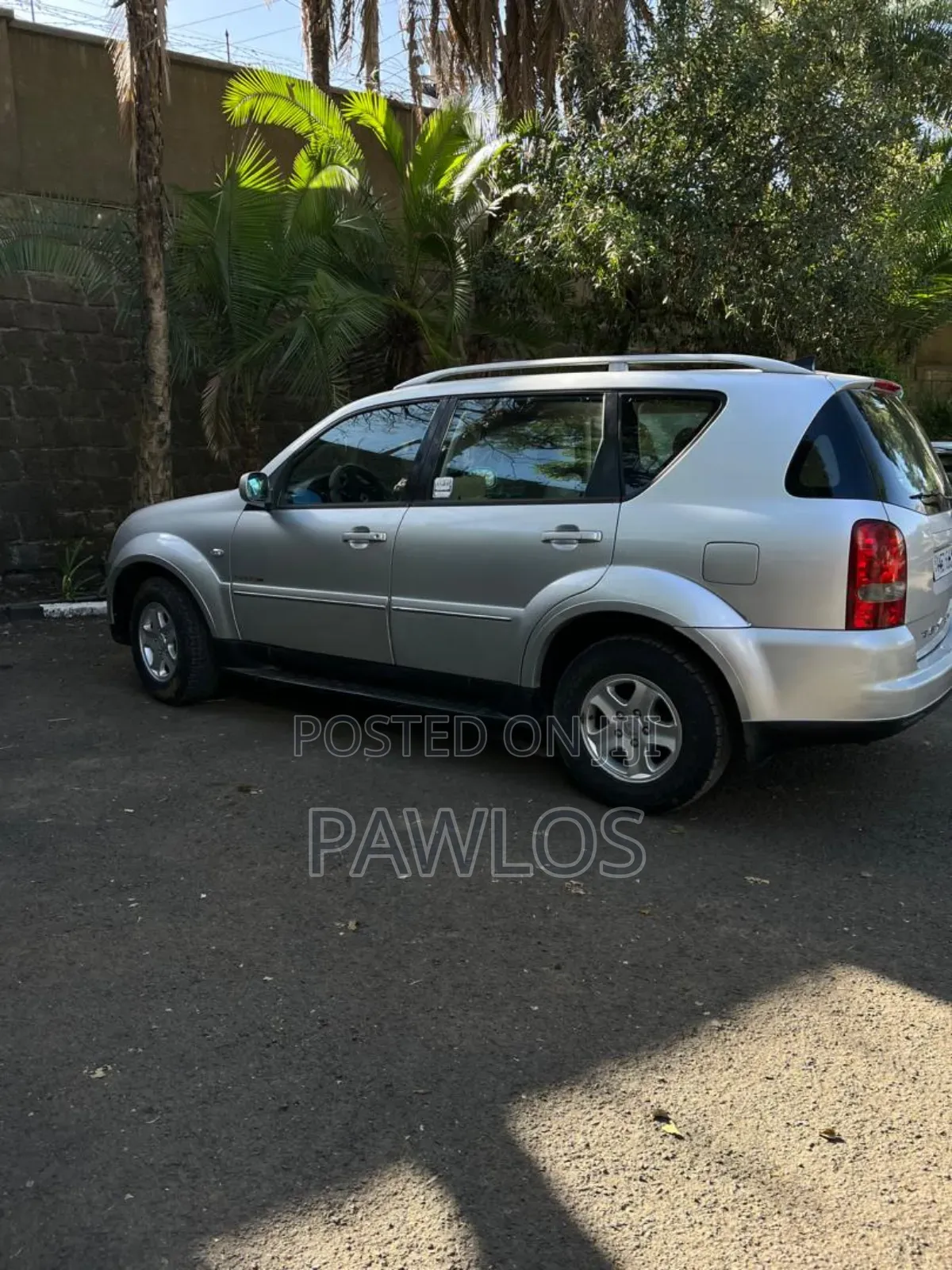 SsangYong Rexton 270 XDi 2011 Silver