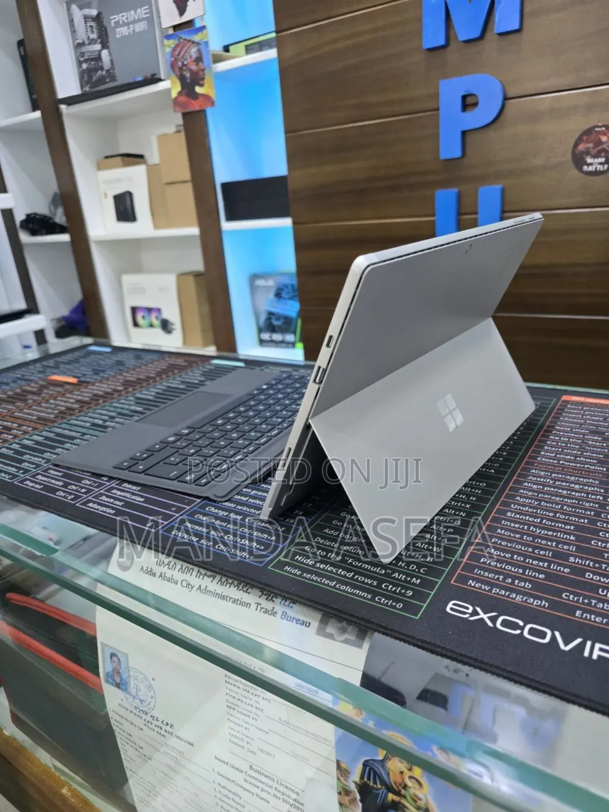 New Laptop Microsoft Surface Pro 7 8GB Intel Core I5 SSD 256GB