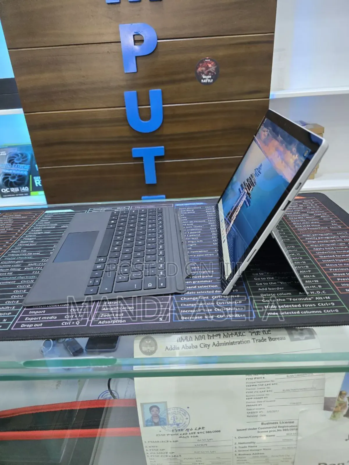 New Laptop Microsoft Surface Pro 7 8GB Intel Core I5 SSD 256GB