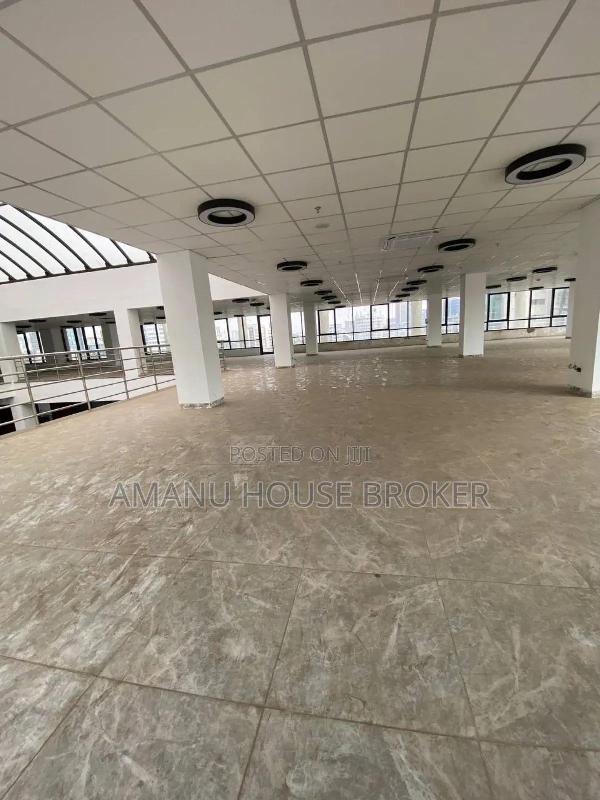 1,350sqm For Rent For Restaurant And Gym 5th Floor