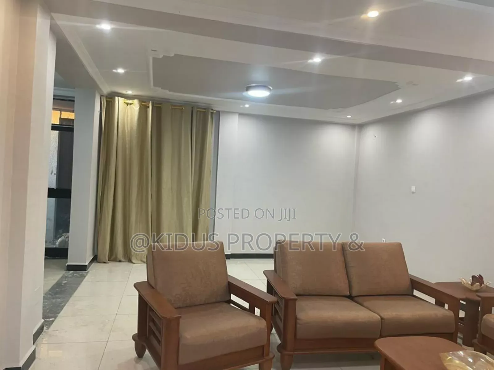 4bdrm Penthouse in Mekanisa Amigos, Nifas Silk-Lafto for sale