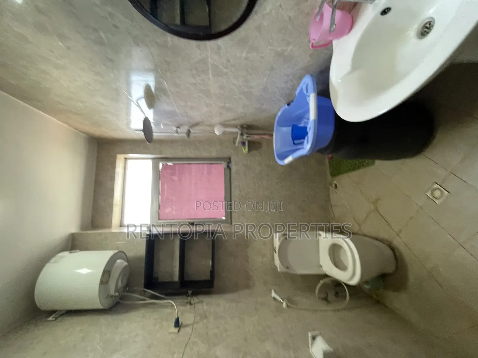 Furnished 4bdrm Apartment in Bole for rent