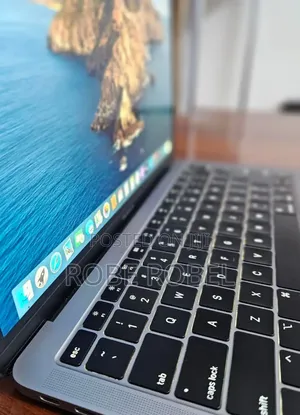 Photo - New Laptop Apple MacBook Air 2019 8GB Intel Core I5 SSD 128GB