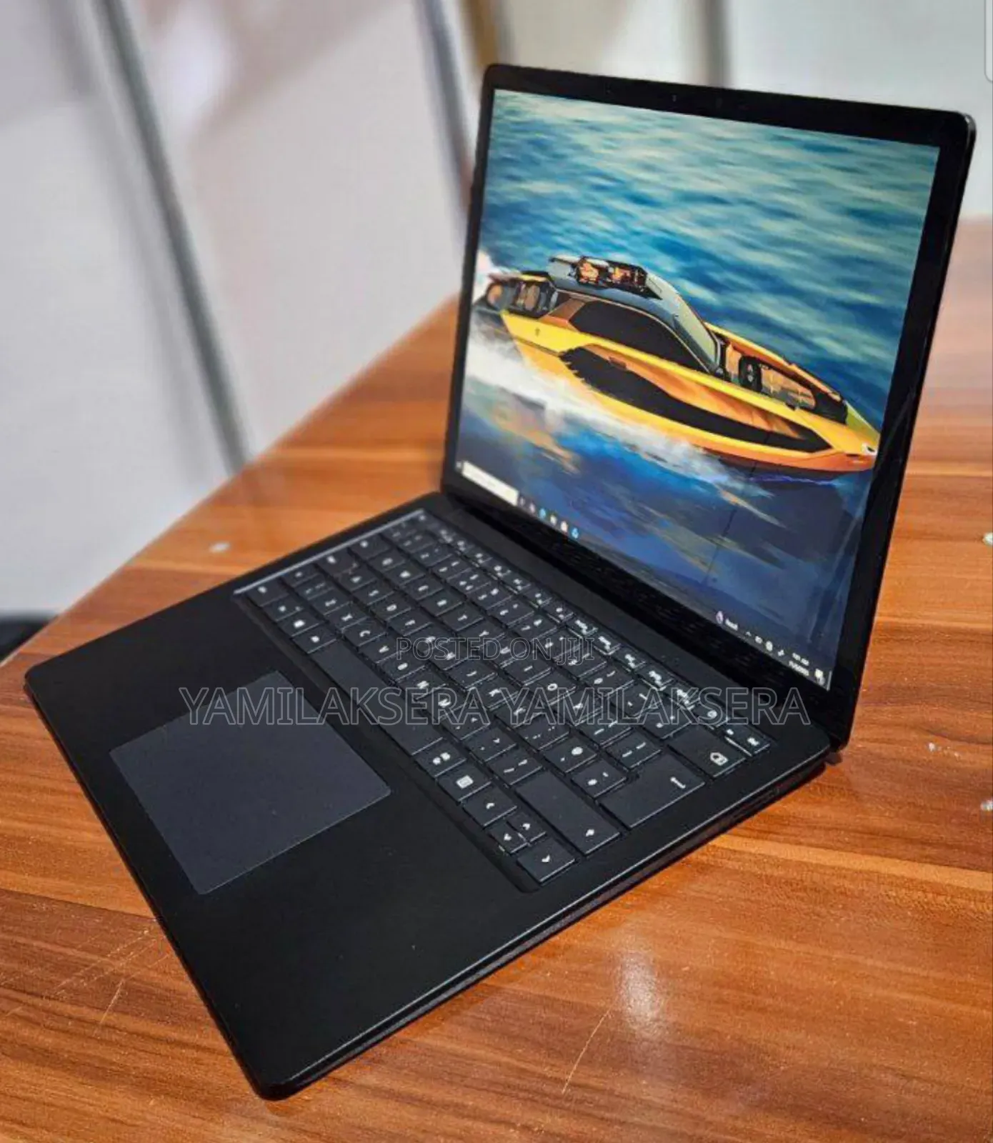 New Laptop Microsoft Surface 16GB Intel Core I7 SSD 512GB