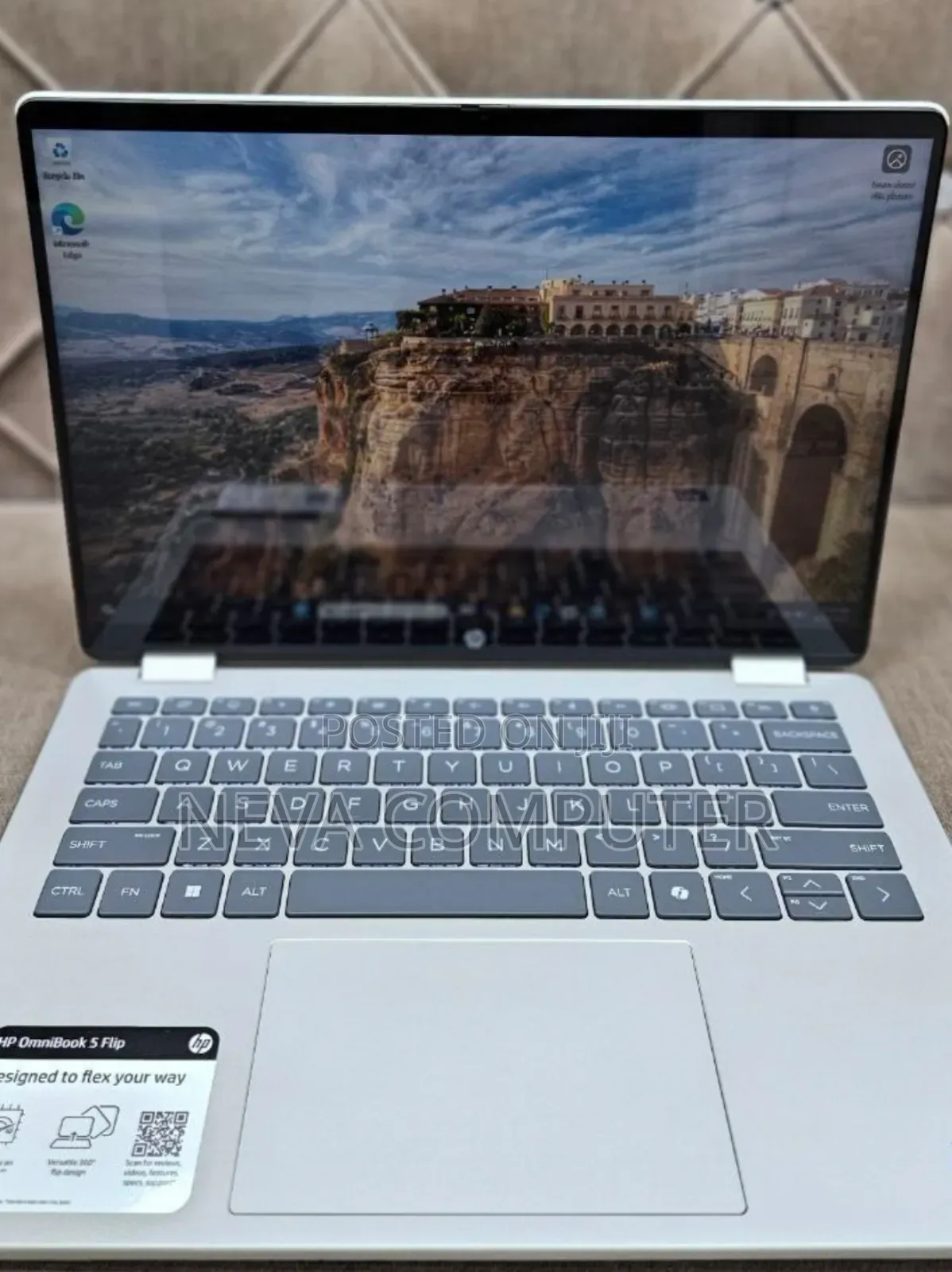 New Laptop HP OmniBook 5 Flip 14-Fp0023dx 16GB Intel Core I7 SSD 512GB