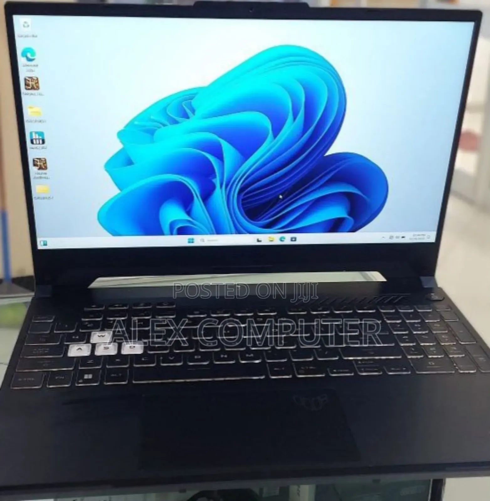 New Laptop Asus 16GB Intel Core i7 SSD 512GB